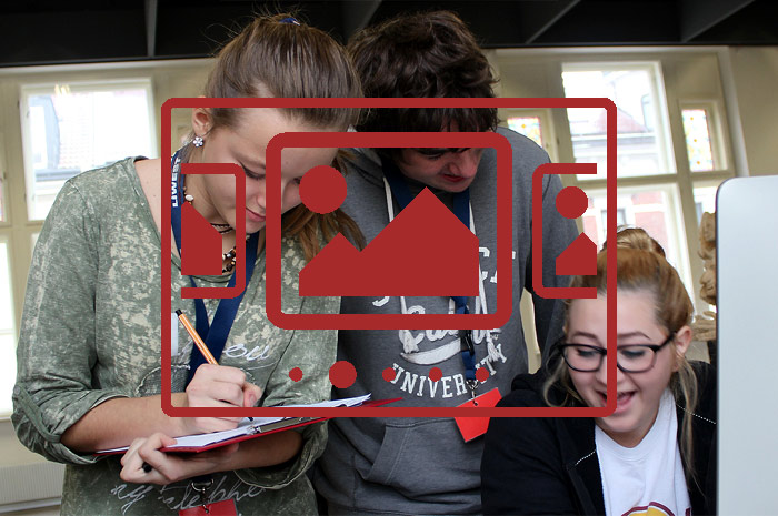 Das slideshow-Fenster mit begleitenden Bildern 'Aus für Mauthausen? – Ein bilaterales Filmprojekt' anzeigen ...