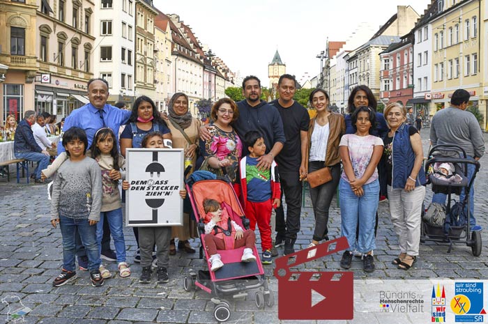 Ein Slideshow Video-Clip mit Impressionen zur „Tafel der Kulturen 2021“ anzeigen ...