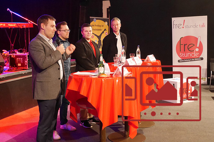 Das slideshow-Fenster mit begleitenden Bildern zur Veranstaltung 'Freistunde Talk - Uni Goes Straubing' anzeigen ...